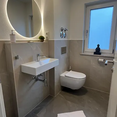 Apartment Uniqe I 90qm I Bergblick I 3 Balkone I Seenah Prien am Chiemsee
