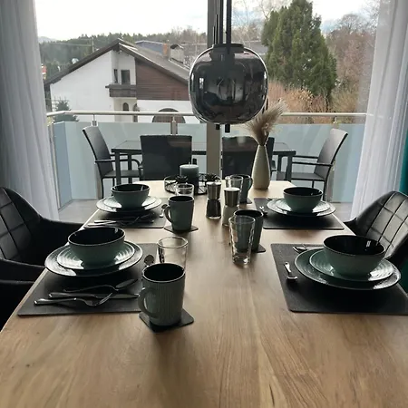 Apartment Uniqe I 90qm I Bergblick I 3 Balkone I Seenah Prien am Chiemsee