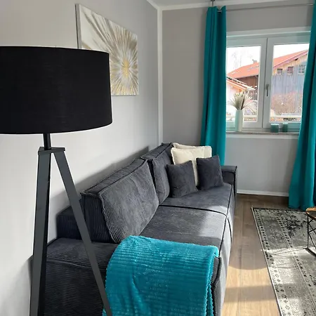Apartment Uniqe I 90qm I Bergblick I 3 Balkone I Seenah Prien am Chiemsee